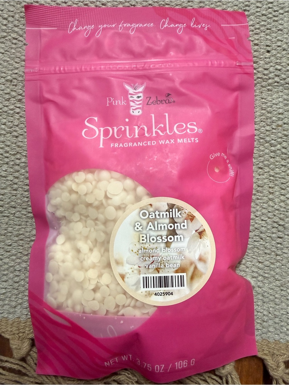 Pink Zebra Pink Sprinkles Fragranced Wax Melts - Oatmilk & Almond Blossom